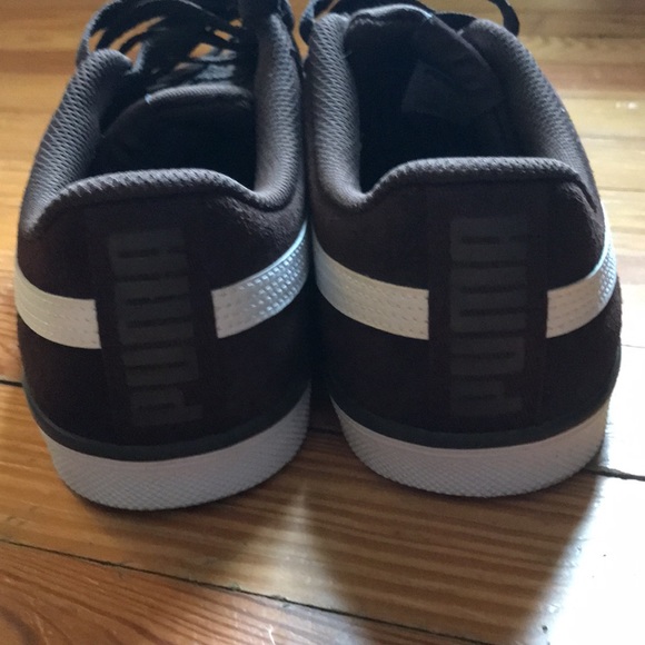 MUST SELL MOVING- ********* Men’s PUMA Sneakers… sz 8 1/2 EUC Barely worn. - Picture 10 of 10